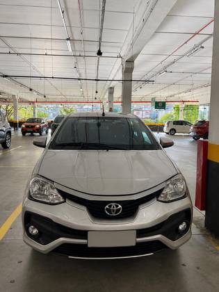 TOYOTA ETIOS 1.5 XLS 16V FLEX 4P AUTOMÁTICO